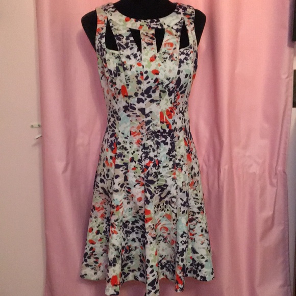 Jessica Simpson Dresses & Skirts - Jessica Simpson Princess Seam Dress